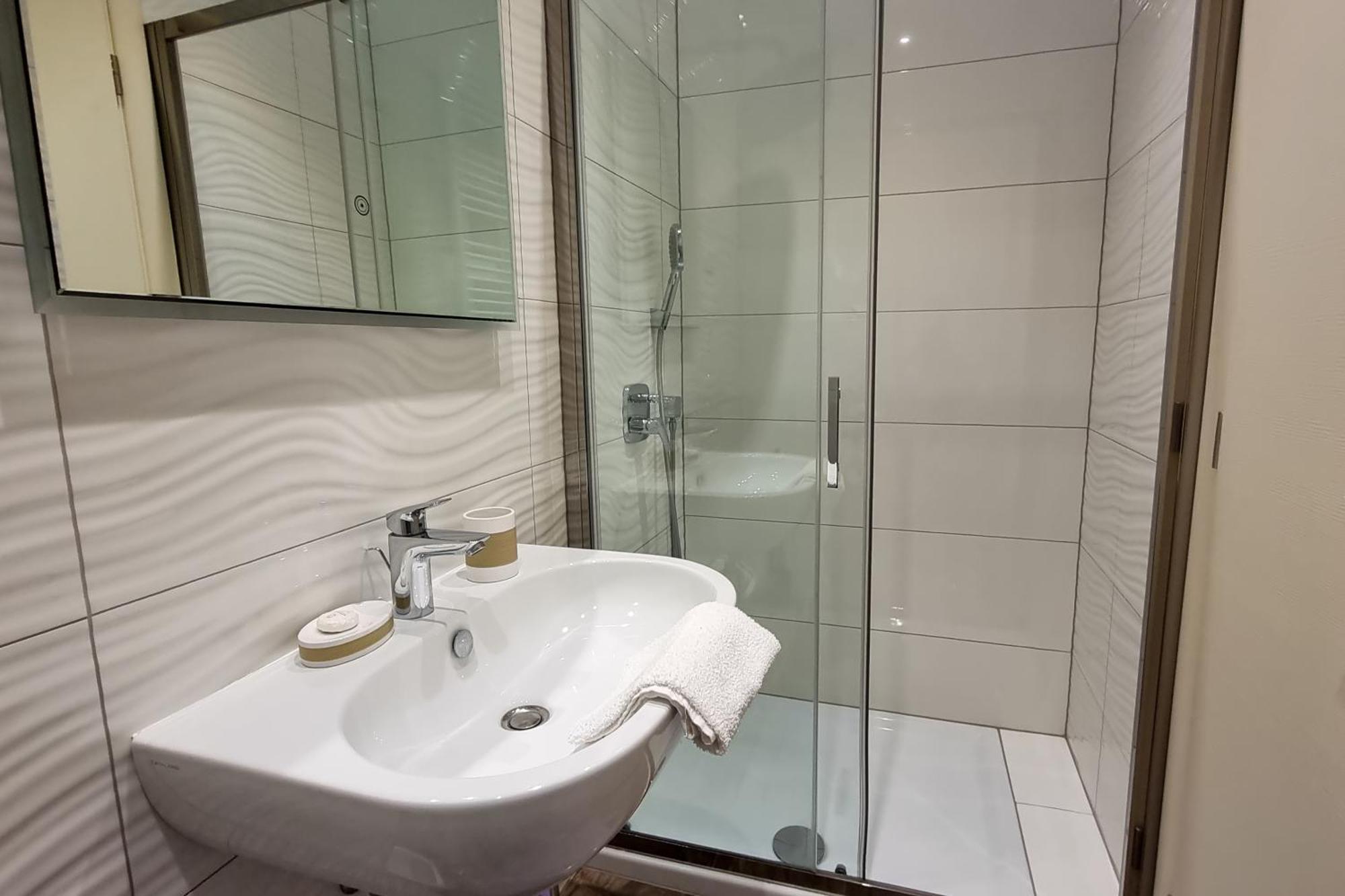 אופטיה Guest House Manuela מראה חיצוני תמונה