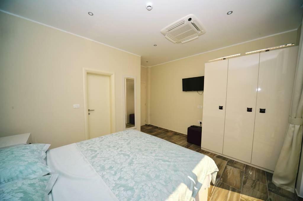 אופטיה Guest House Manuela מראה חיצוני תמונה